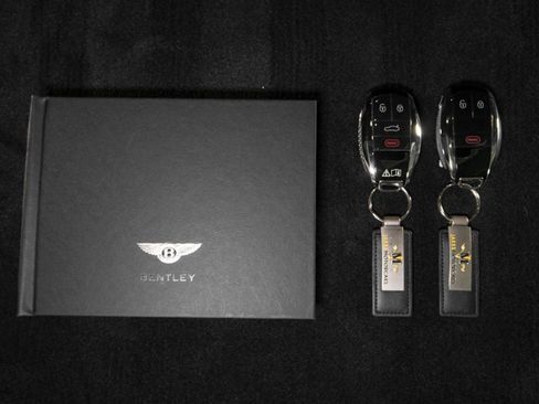 Used 2022 Bentley Flying Spur W12 AWD/4WD image 90