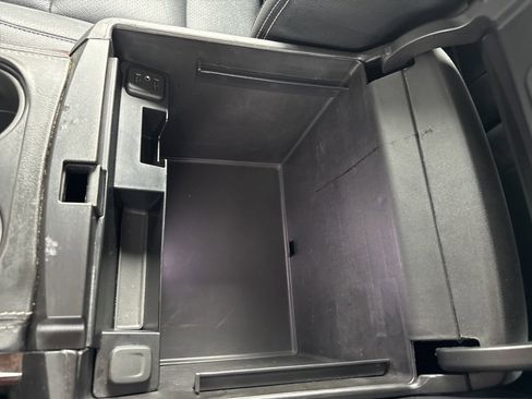 Used 2020 GMC Yukon XL SLE w/ SLE Value Package image 20