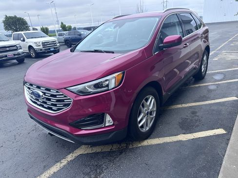 Used 2021 Ford Edge SEL w/ Convenience Package AWD/4WD image 10