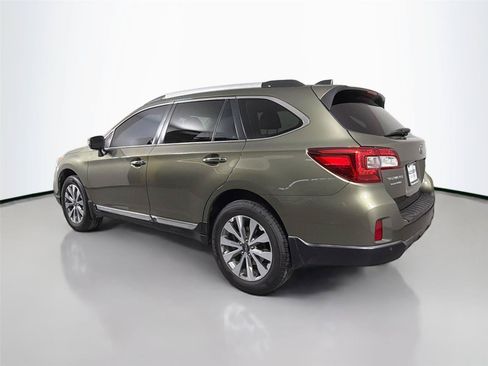 Used 2017 Subaru Outback 3.6R Touring w/ Popular Package #5A AWD/4WD image 7