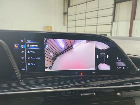 Used 2023 Cadillac Escalade Sport image 31