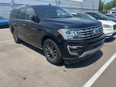 Used 2019 Ford Expedition Max Limited AWD/4WD image 3
