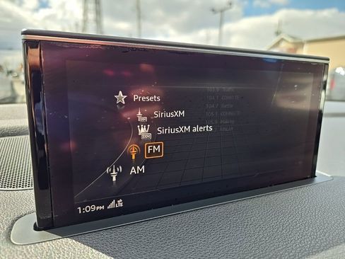 Used 2019 Audi Q7 2.0T Premium Plus w/ Premium Plus Package image 33