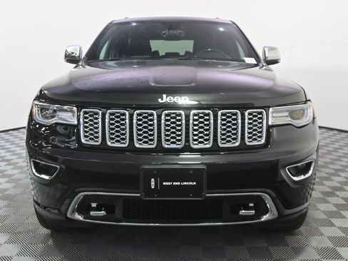 Used 2017 Jeep Grand Cherokee Overland AWD/4WD image 10