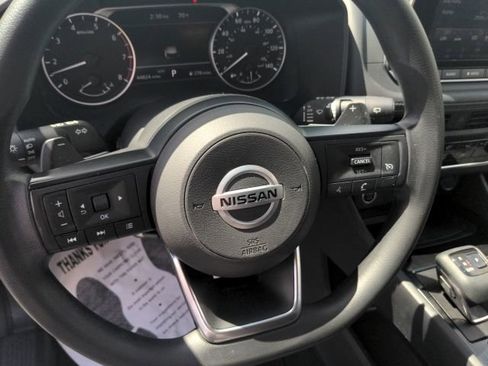 Used 2021 Nissan Rogue S AWD/4WD image 11