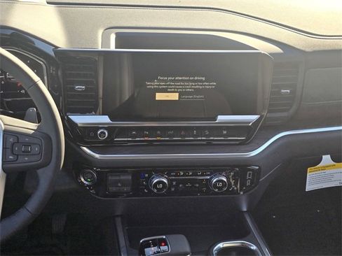 New 2026 GMC Sierra 1500 SLT image 14