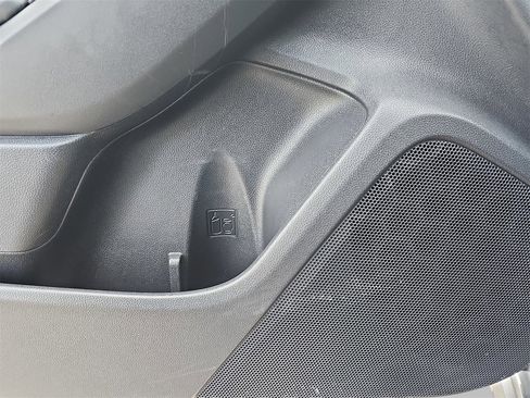 Certified 2023 Subaru Crosstrek 2.0i Premium image 29