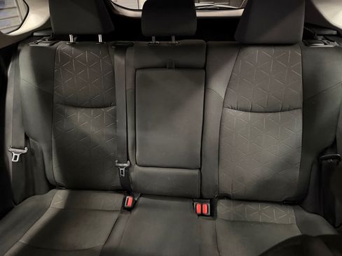 Used 2023 Toyota RAV4 XLE AWD/4WD image 23