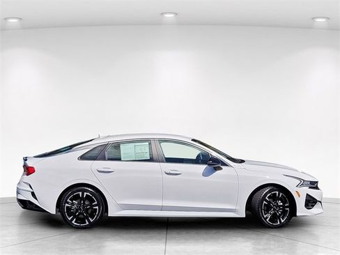 Used 2022 Kia K5 GT-Line image 3
