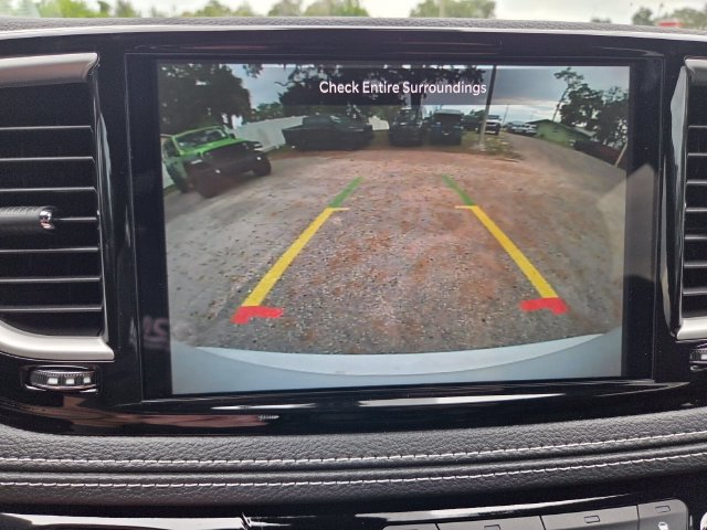 New 2027 Chrysler Pacifica Select FWD image 25