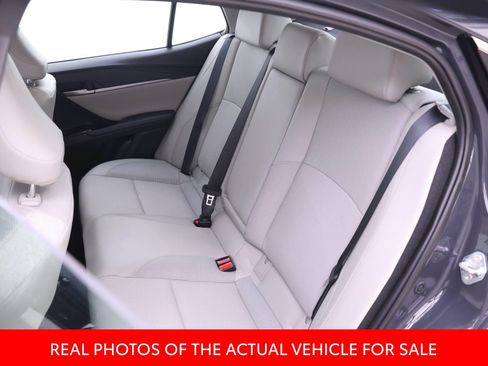 Certified 2025 Toyota Camry XLE FWD image 10