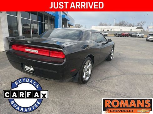 Used 2009 Dodge Challenger R/T image 3