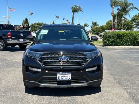Certified 2023 Ford Explorer XLT w/ Equipment Group 202A AWD/4WD image 9