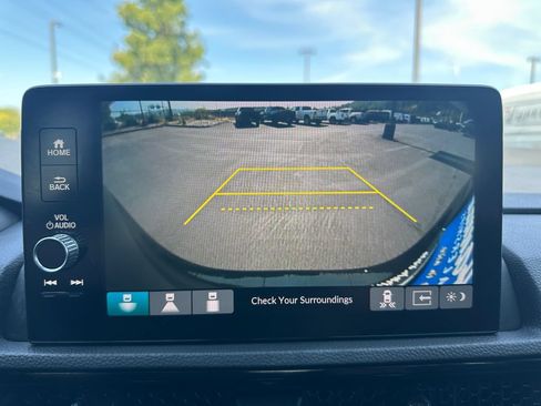 Used 2025 Honda CR-V EX-L image 17