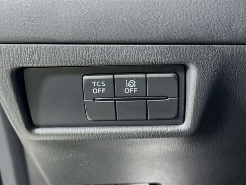 Used 2020 MAZDA CX-5 Touring FWD image 16