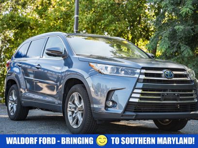 Used 2019 Toyota Highlander AWD Hybrid