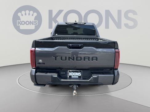 Used 2022 Toyota Tundra Platinum w/ Advanced Package AWD/4WD image 5