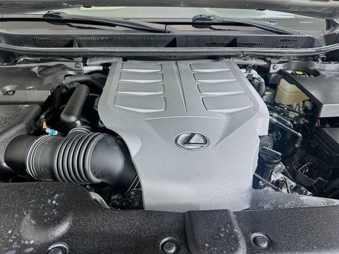 Used 2020 Lexus GX 460 Premium w/ Premium Package AWD/4WD image 30