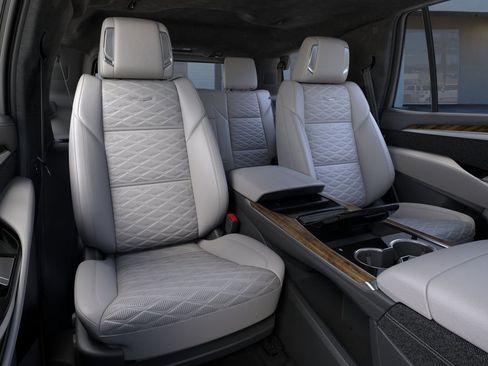 New 2026 Cadillac Escalade Platinum Luxury AWD/4WD image 17