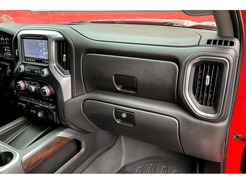 Used 2019 GMC Sierra 1500 SLT w/ SLT Premium Plus Package image 17
