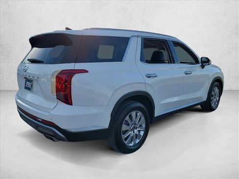 Used 2025 Hyundai Palisade SEL FWD image 5