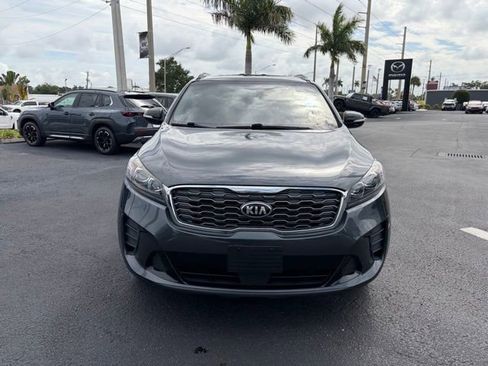 Used 2020 Kia Sorento S AWD/4WD image 2
