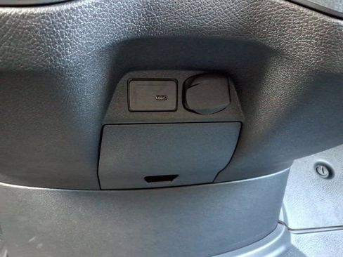 Used 2025 Mercedes-Benz Sprinter 2500 image 8