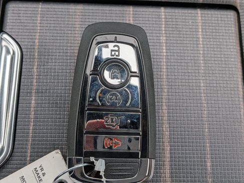 New 2026 Lincoln Navigator L Black Label AWD/4WD image 34