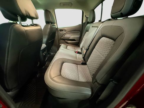 Used 2021 Chevrolet Colorado Z71 image 27