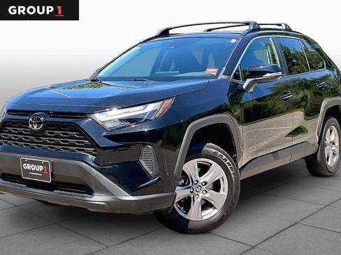 Used 2024 Toyota RAV4 XLE w/ Convenience Package AWD/4WD image 1