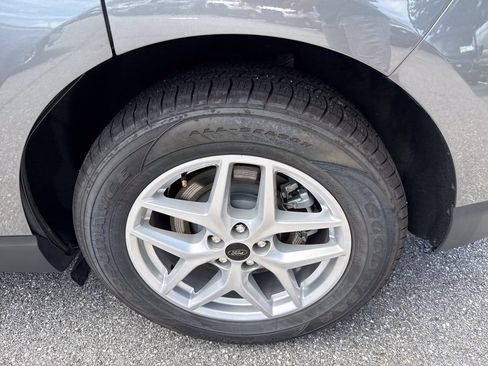 Used 2024 Ford Edge SEL AWD/4WD image 19