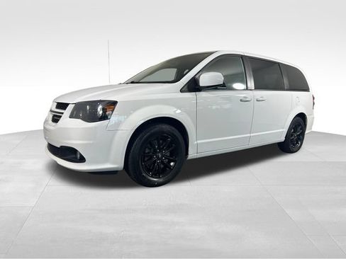 Used 2020 Dodge Grand Caravan GT FWD image 2