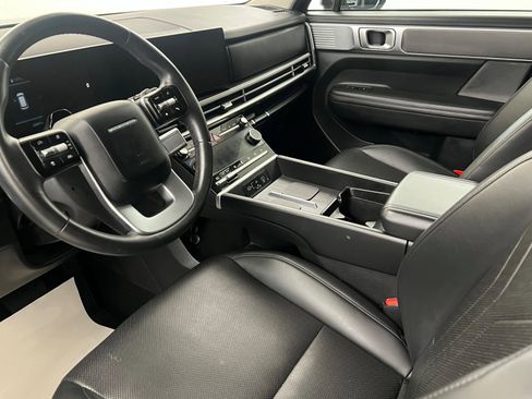 Used 2024 Hyundai Santa Fe SEL image 16