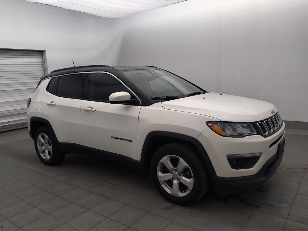 Used 2019 Jeep Compass Latitude w/ Popular Equipment Group AWD/4WD image 11