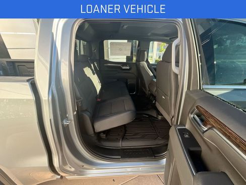 New 2026 GMC Sierra 1500 SLE image 40