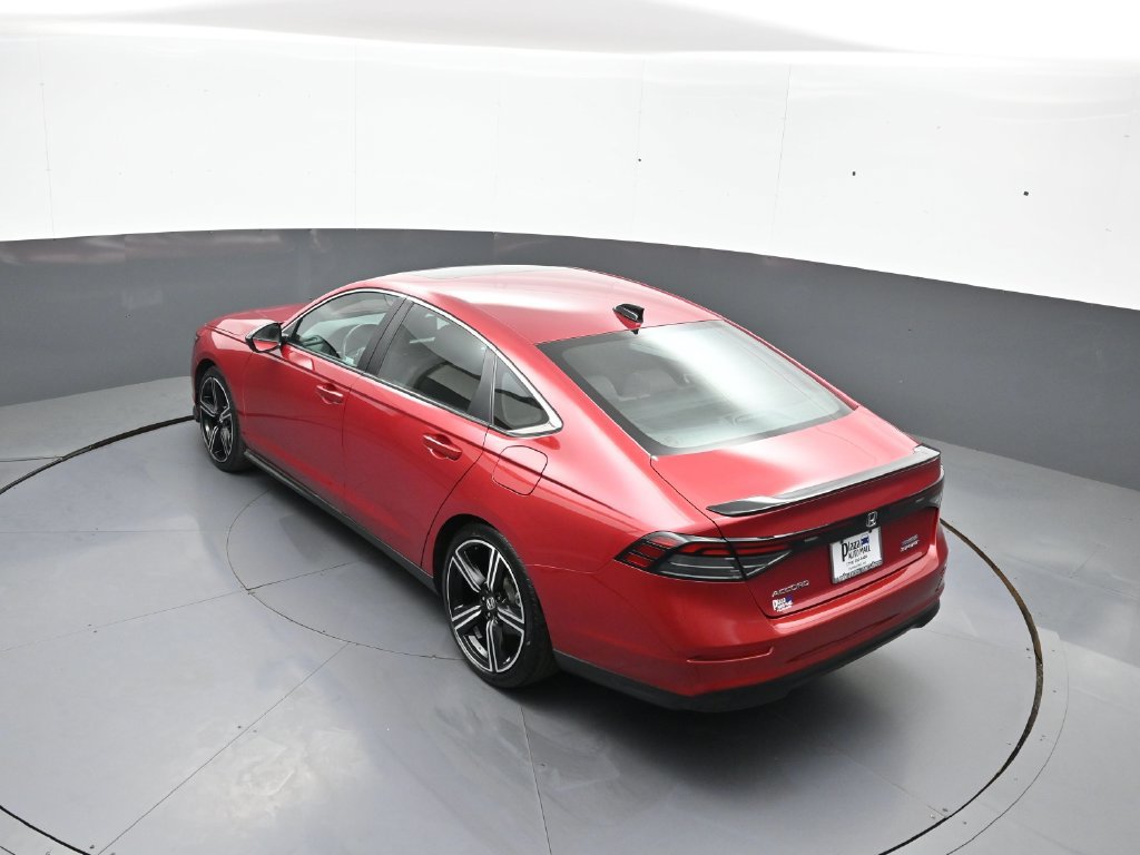 Certified 2025 Honda Accord Sport image 39