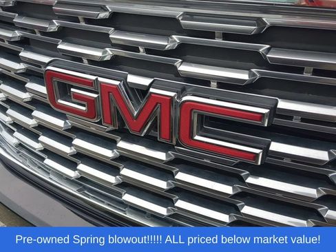 Used 2018 GMC Yukon XL Denali w/ Denali Ultimate Package AWD/4WD image 10