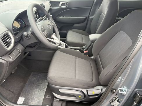 New 2026 Hyundai Venue SE FWD image 10