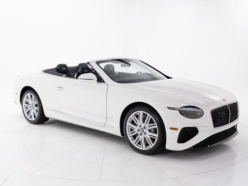 New 2026 Bentley Continental GTC image 7