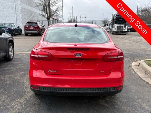 Used 2017 Ford Focus SE image 5