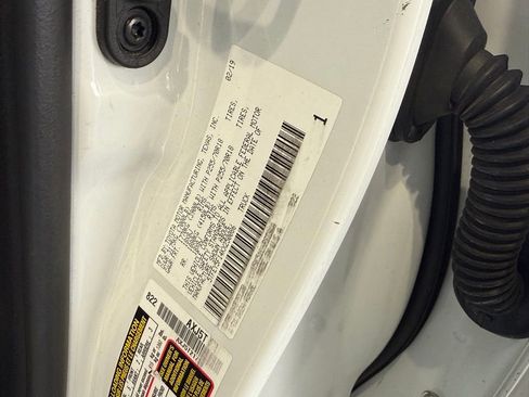 Used 2019 Toyota Tundra SR5 w/ SR5 Upgrade Package image 34