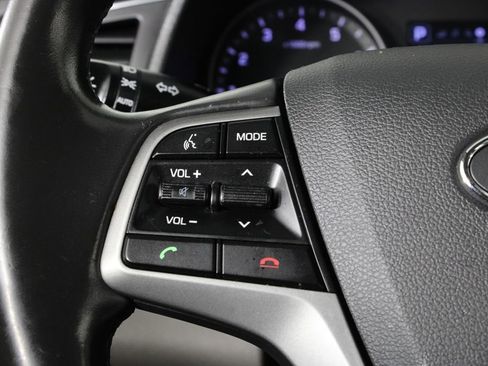 Used 2017 Hyundai Elantra SE w/ SE A/T Tech Package 03 image 24