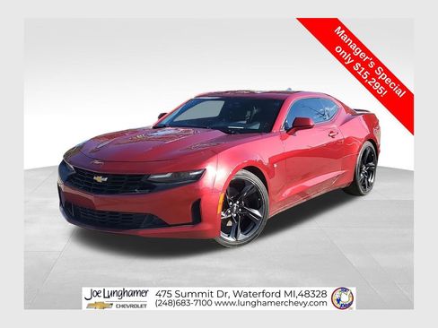Used 2021 Chevrolet Camaro LT RWD image 1