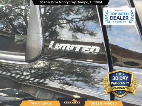 Used 2016 Toyota Sequoia Limited w/ Safety & Convenience Package image 33