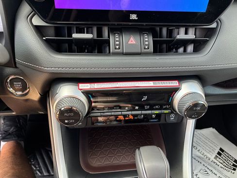 New 2025 Toyota RAV4 Limited image 22