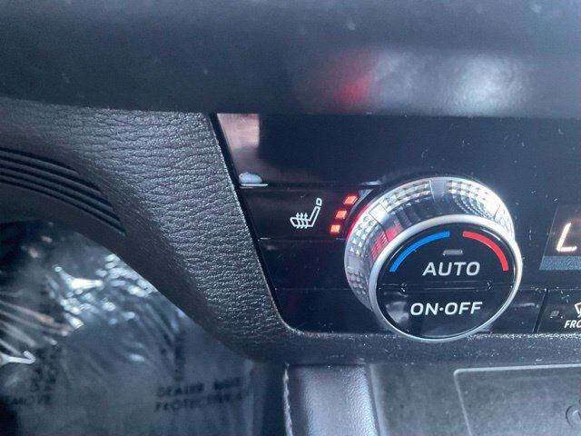 Used 2024 Mitsubishi Outlander SE FWD image 20
