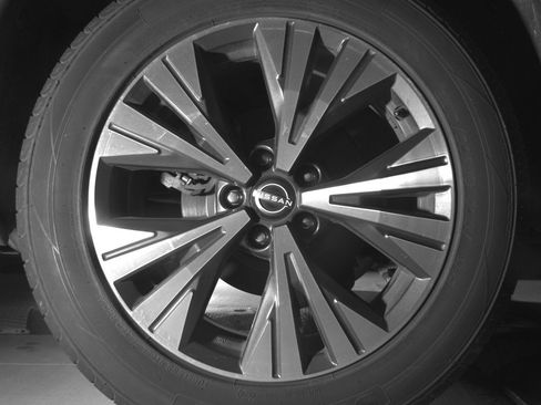 Used 2023 Nissan Rogue SV image 15