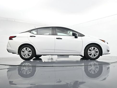 Used 2024 Nissan Versa S w/ Trunk Package FWD image 24