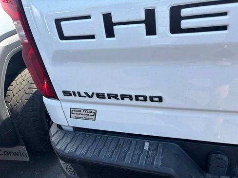 Used 2021 Chevrolet Silverado 1500 Custom Trail Boss AWD/4WD image 16