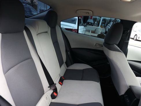 Used 2024 Toyota Corolla LE image 17